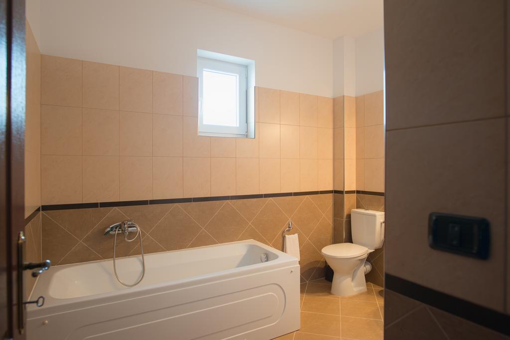 Harmonie Radauti Hostel Room photo