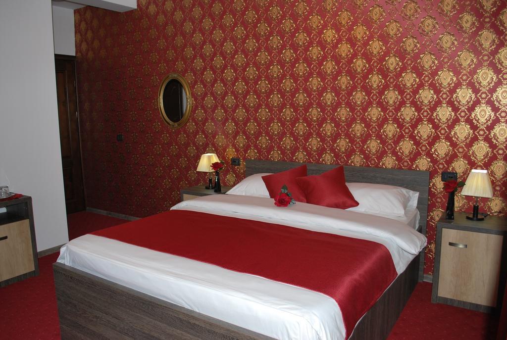 Harmonie Radauti Hostel Room photo
